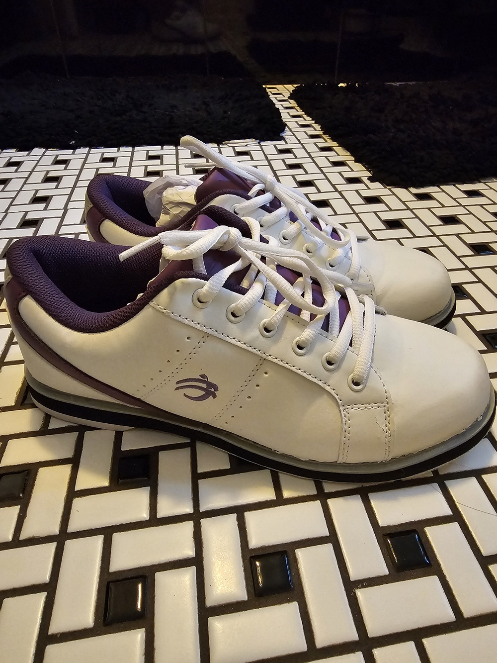 BSI Womens White And Purple Bowling Shoes